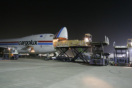 Envoi colis international avion — Transport France-Algérie